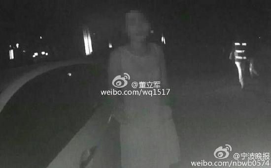 bo-nhi-cua-chong-tong-xe-vao-vo-dang-mang-song-thai-giet-chet-2-dua-tre-chua-kip-chao-doi-35-072717