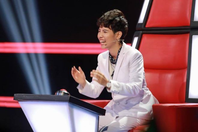 HLV Giọng hát Việt nhí luôn tâm niệm "1 bài nào bất kì mà bài đó giống 1 bài khác nhiều hơn hoặc bằng 6 nốt nhạc thì được coi là ăn cắp bản quyền hay còn gọi là "đạo nhạc"...".