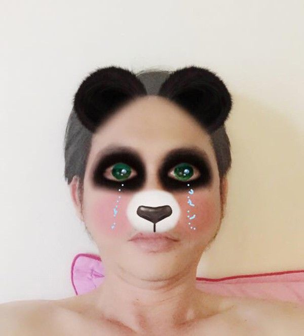 Có ai nhận ra đây là "nghệ sĩ quốc dân" của showbiz Việt không?