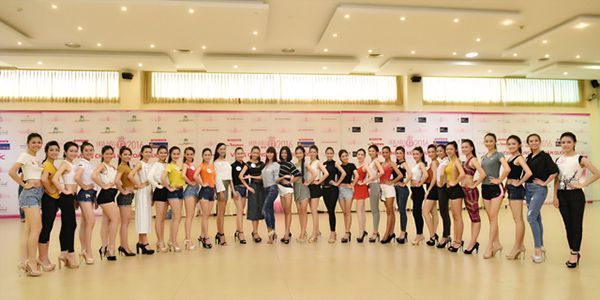 Chung kết Hoa hậu Việt Nam diễn ra ngày 28/7 tại TT Hội Nghị Thể Thao Phú Thọ, được mong chờ với sự đăng quang của một tân Hoa hậu mới tài sắc vẹn toàn.