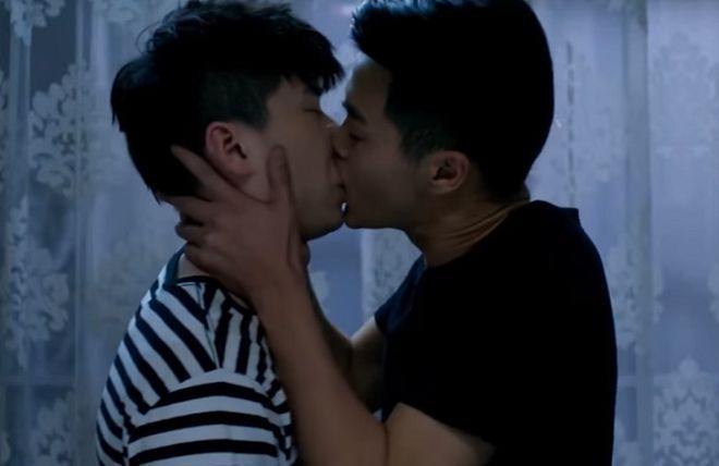 Bên cạnh đó, trailer của bộ phim còn thể hiện một vài cảnh nóng của cặp đôi nam chính.