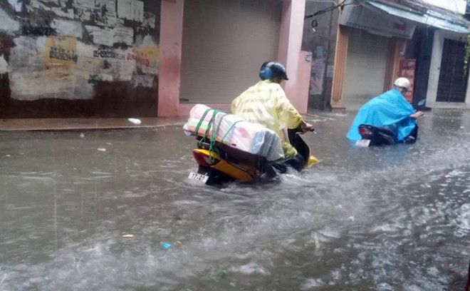 Đường Hoàng Mai.