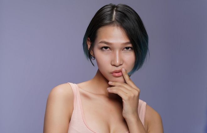 Diệp Linh Châu (The Face) cũng gây ấn tượng mạnh với khán giả truyền hình nhờ đôi mắt một mí.