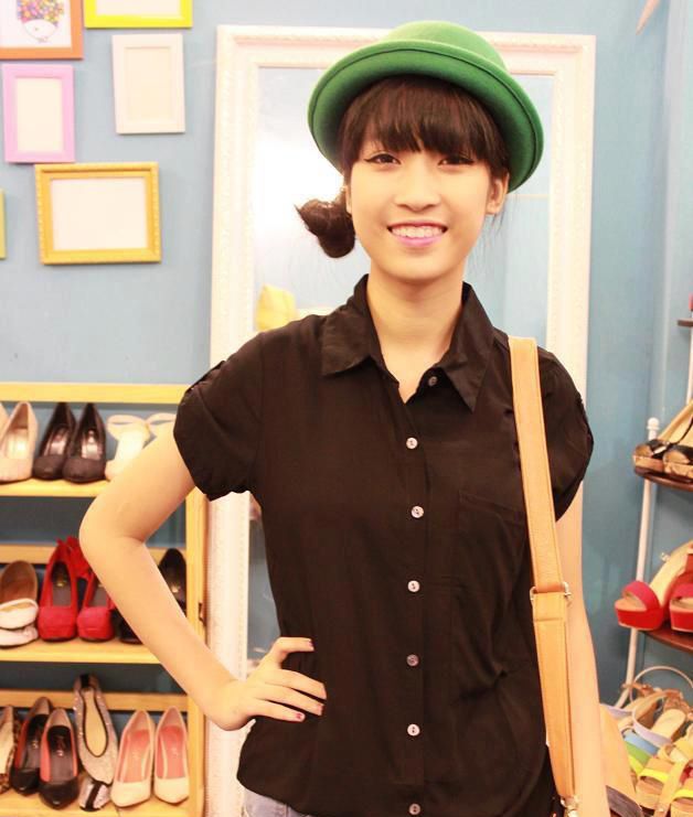 Khi bắt đầu lớn lên, Mỹ Linh đã sở hữu chiều cao ấn tượng. Cô nàng sinh năm 1996 còn từng làm người mẫu cho một shop thời trang online.