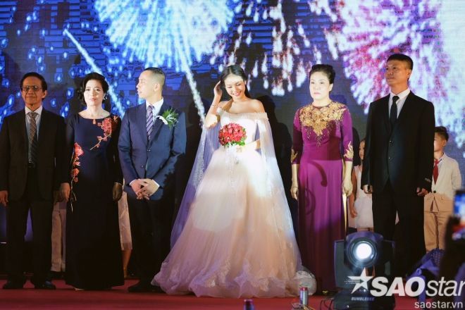 saostar_dam-cuoi-chi-anh-5