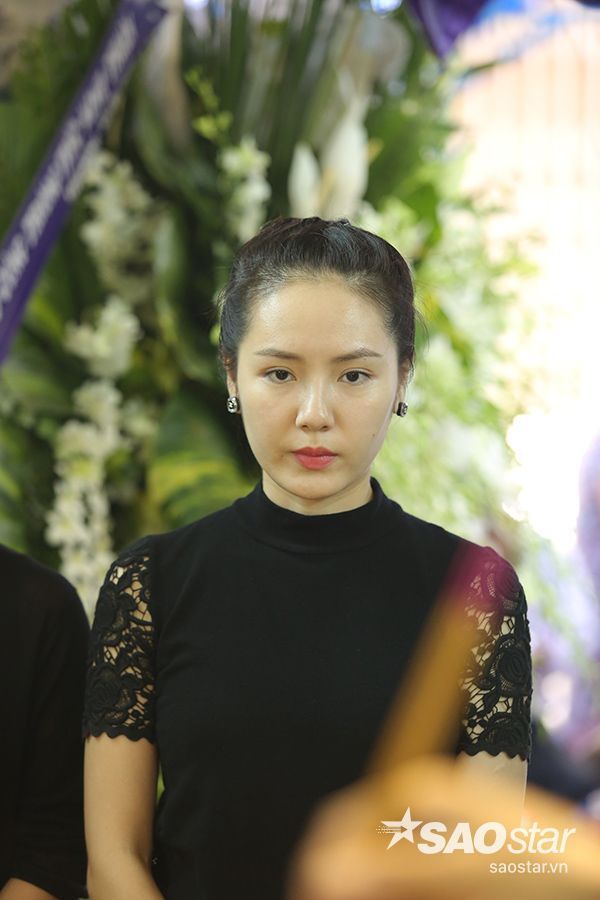 Ca sĩ Phương Linh.