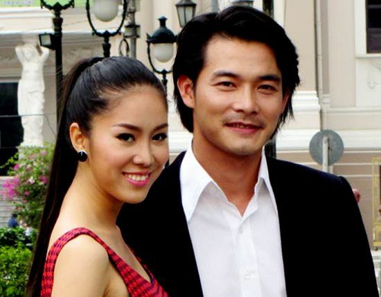 Sau khi tham gia chương trình Cặp đôi hoàn hảo, Quách Ngọc Ngoan chiếm được rất nhiều cảm tình của công chúng. Thế nhưng, mọi thứ đã nhanh chóng tan thành mây khói.