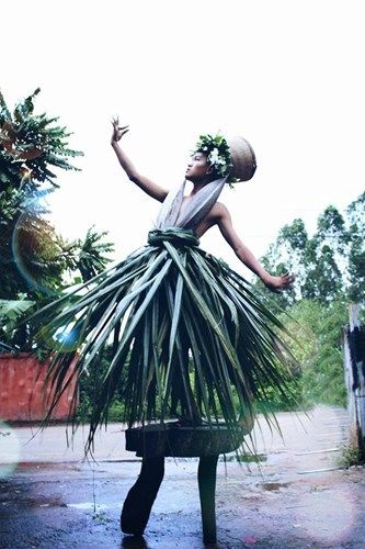 teen-thai-lan-tiep-tuc-gay-bao-voi-thoi-trang-quai-go-hinh-2