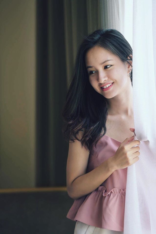 Vie Ruan là một cô người mẫu luôn có những bức hình đẹp và khả năng tạo dáng tự tin trước ống kính.