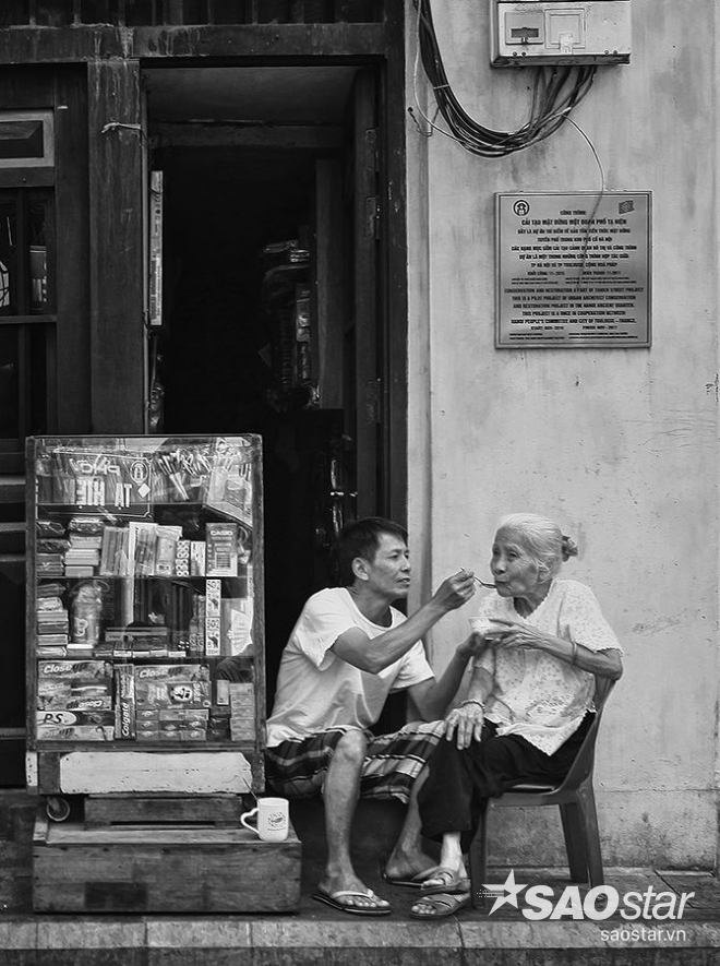 1377082_10151949085833792_1893142544_n-660x885