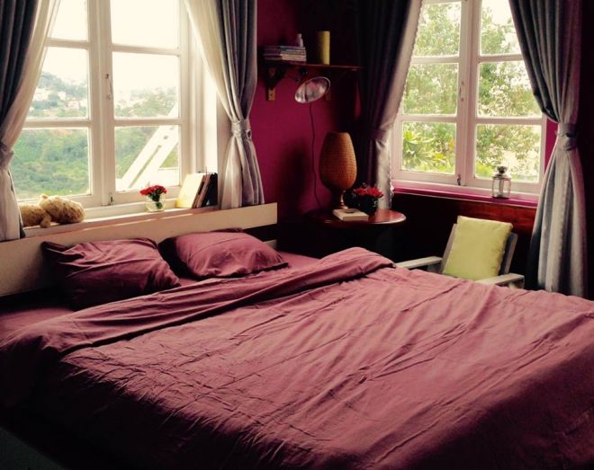 Phòng ngủ với tone hồng tím siêu lãng mạn