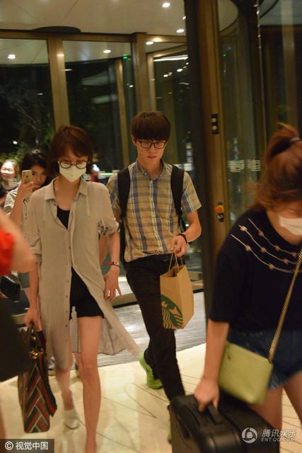 17782089_640x640_281