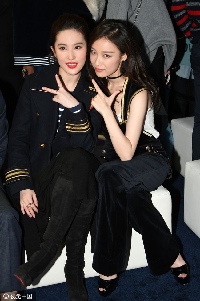 Lưu Diệc Phi và Nghê Ni khá thân thiết với nhau.