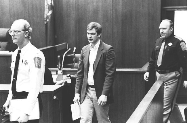 Dahmer đã giết tổng cộng là 17 nạn nhân.
