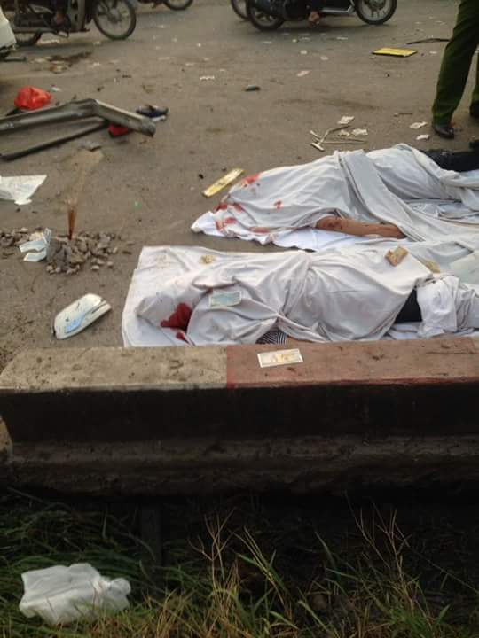 Vụ tai nạn thương tâm khiến 5 người thiệt mạng.