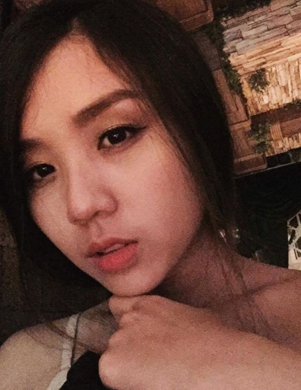 Cindy sở hữu gương mặt rất xinh đẹp.