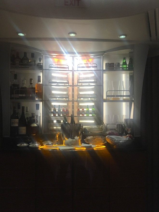 trai-nghiem-chuyen-bay-gia-5000-usd-24-111911