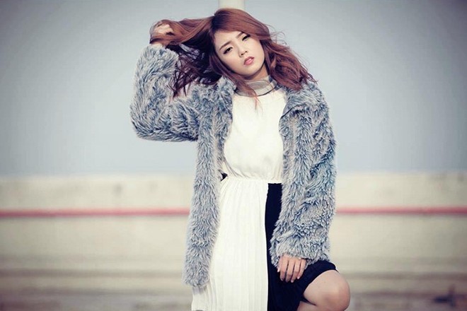 Lâm Á Hân là hot girl khá nổi tiếng trong cộng đồng mạng. Á Hân thừa nhận, cô cảm thấy rung động ngay từ lần đầu tiên nhìn thấy người yêu hiện tại.