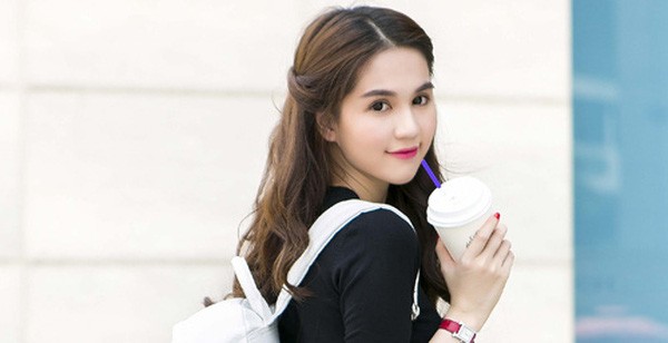 nu-hoang-noi-y-ngoc-trinh-mac-xi-tin-dep-thoi-mien-hinh-3-1470057670645-30-0-287-500-crop-1470057682189