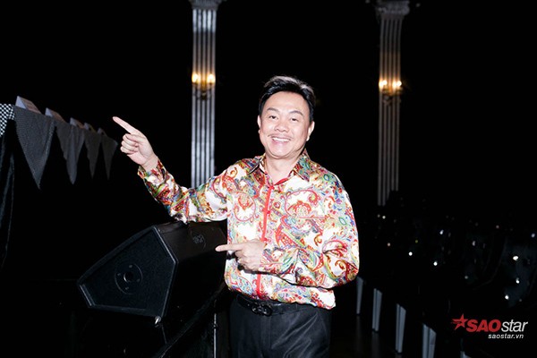 Với thông điệp “Tình yêu chỉ dành cho ai biết tìm kiếm và nắm giữ nó, và không đơn giản nếu như không có sự đồng điệu từ hai phía”, Chí Tài cùng các danh hài thân thiết và cả ê-kíp mong muốn đem đến cho khán giả những tràng cười đầy thư giãn nhưng cũng không kém phần ý nghĩa.