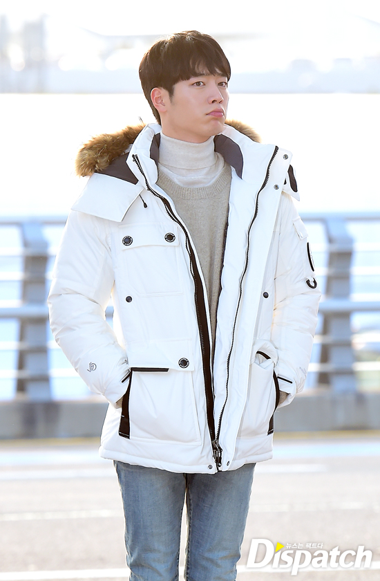 "Nam thần" Seo Kang Joo 