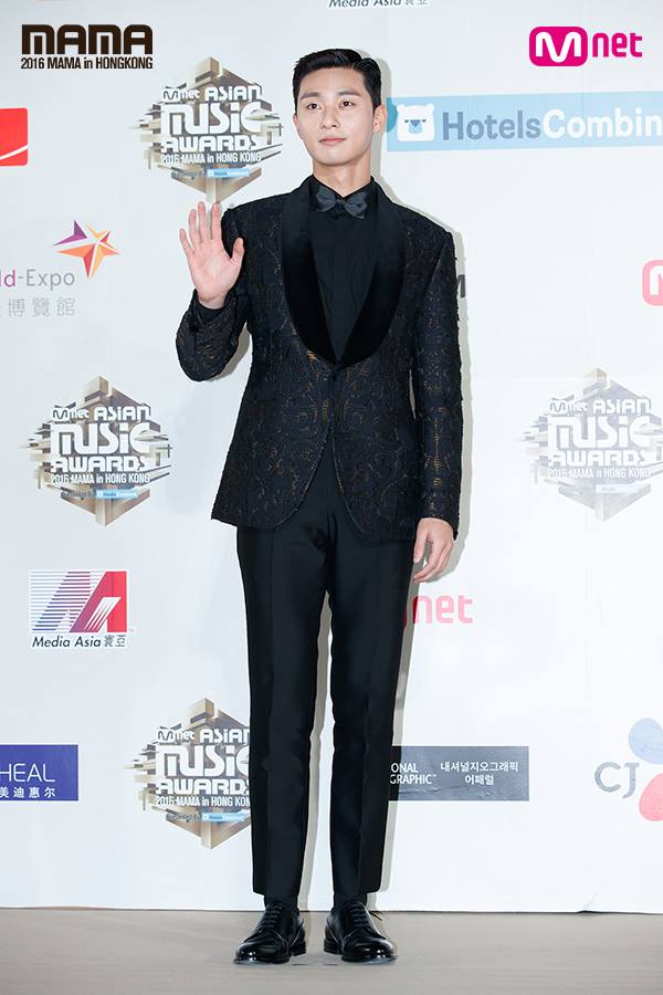 Nam diễn viên Park Seo Joon 