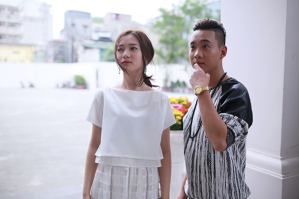 Trong buổi họp báo ra mắt MV Bâng khuâng, dù Trâm Anh có mặt nhưng