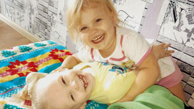 Mẹ theo nhân tình bỏ 2 con nhỏ chết đói 9 ngày Ảnh 2