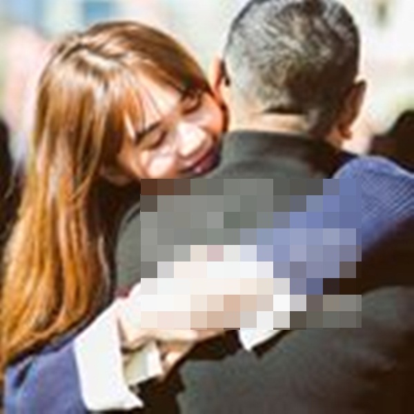 Hình ảnh Ngọc Trinh và người đàn ông được cho là bạn trai mới của cô.