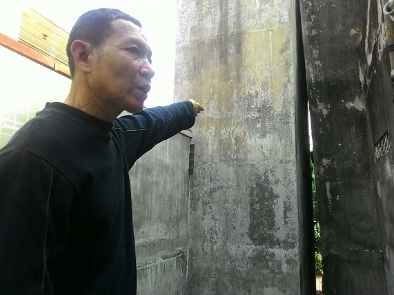 xuat-hien-nha-nghieng-nhu-thap-pisa-goi-dau-len-nhau-o-ha-noi-29-082824