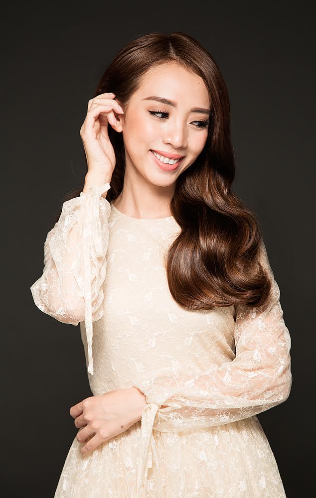 Thu Trang dịu dàng, đằm thắm trong bộ ảnh mới.