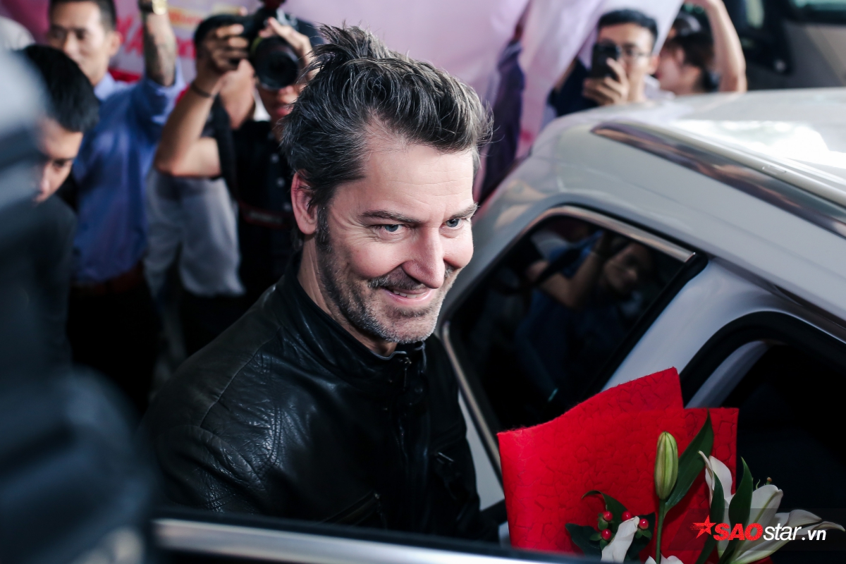 Đây là lần thứ 3 Michael Learns To Rock đến Việt Nam, trước đó, nhóm từng biểu diễn vào năm 1997, gần đây nhất là tháng 7/2015 tại Hà Nội.