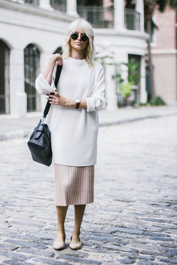 rag-bone-pilot-satchel-oversized-sweater-metallic-pleated-skirt3-1-682x1024