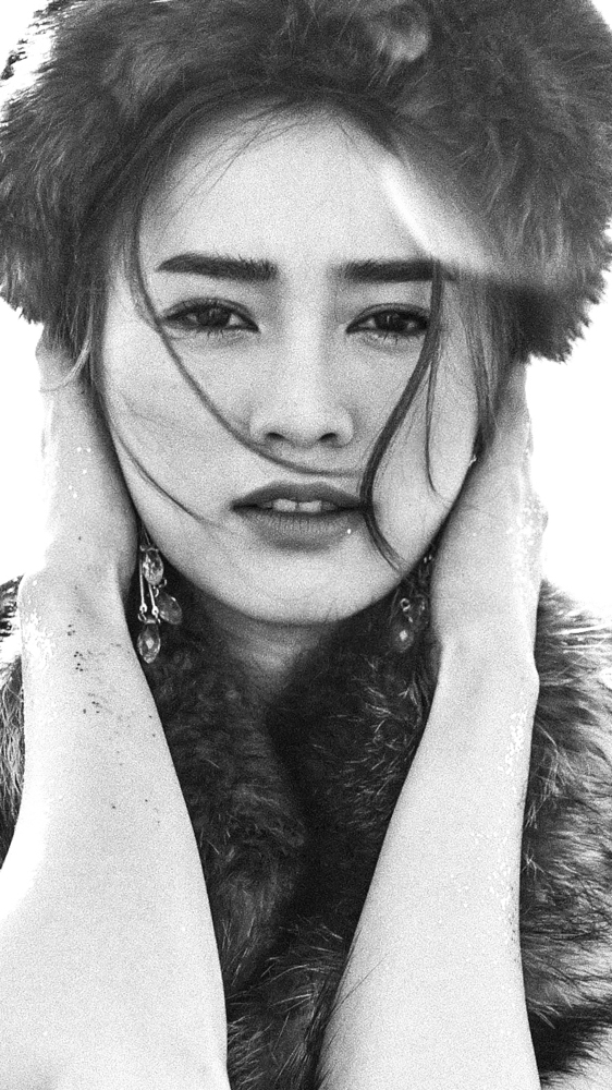 Người đẹp được đánh giá là nữ diễn viên trẻ nổi bật nhất hiện nay.