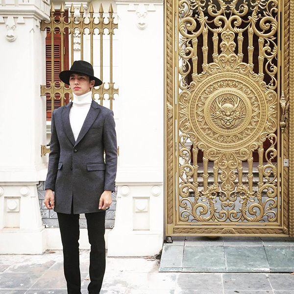 Bình An cao 1m82, anh làm chao đảo không biết bao nhiêu fan nữ với gương mặt đẹp trai, phong độ.