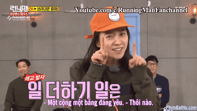 Running Man: 5 lí do khiến bạn thêm yêu 'nữ hoàng xấu tính' Song Ji Hyo Ảnh 2