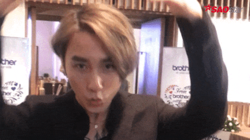 Đằng sau những bức ảnh chất lừ thành thương hiệu là một Sơn Tùng nhắng nhít như này đây! Ảnh 2