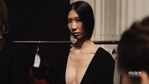 Trang Phạm - chân dài Việt xác lập kỷ lục tại London FW 2017 với 8 show diễn Ảnh 2