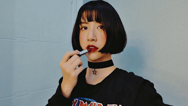 Ngạc nhiên chưa? Tóc-đen-mái-mưa lại trở thành mốt rồi! Ảnh 2