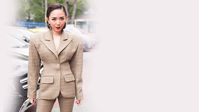 Mặc cho hình ảnh 'siêu anh hùng' ồn ào gây bão, nhà thiết kế Công Trí 'lội ngược dòng' bênh vực Tóc Tiên Ảnh 2