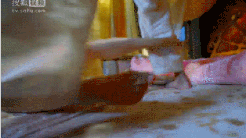 Cuối cùng thì khán giả cũng được xem nụ hôn duy nhất, nóng bỏng nhất 'Sở Kiều truyện' Ảnh 2