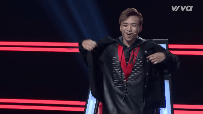 Soobin Hoàng Sơn 'đứng ngồi không yên' trên ghế nóng để giành giật thí sinh Ảnh 2