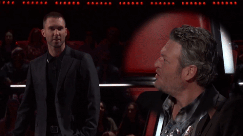 The Voice US: HLV Adam Levine 'mắng' Blake Shelton ngu ngốc, và đây là lý do! Ảnh 2