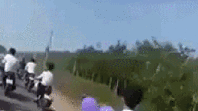 Clip: Màn rước dâu bằng dàn xe racing boy gây xôn xao Ảnh 2