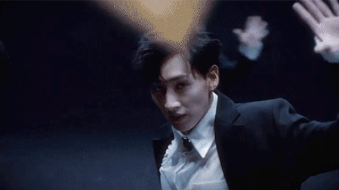 Super Junior quá nam tính với vũ đạo sexy trong teaser MV 'Black Suit' Ảnh 2