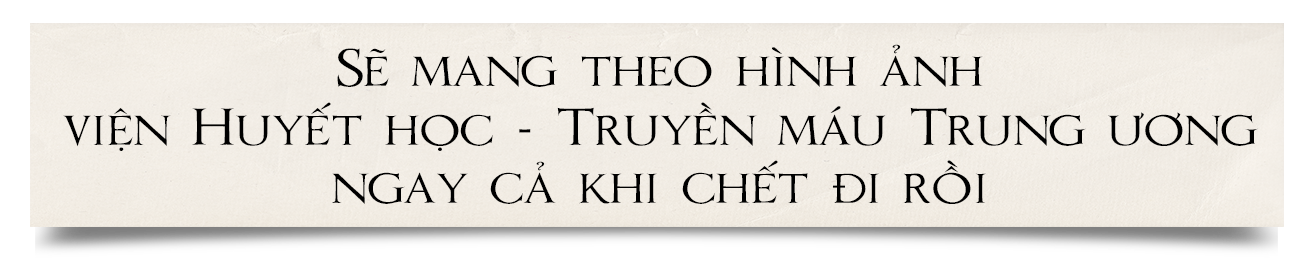 Giáo sư được cả Viện khóc chia tay khi về hưu: 'Tôi trở lại với những điều tâm huyết'