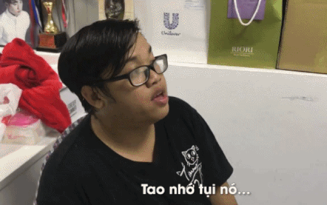 Clip: Fan cuồng 'Tháng năm rực rỡ' tự đóng 2 vai của Thanh Hằng và Hồng Ánh diễn lại cảnh cảm động Ảnh 2