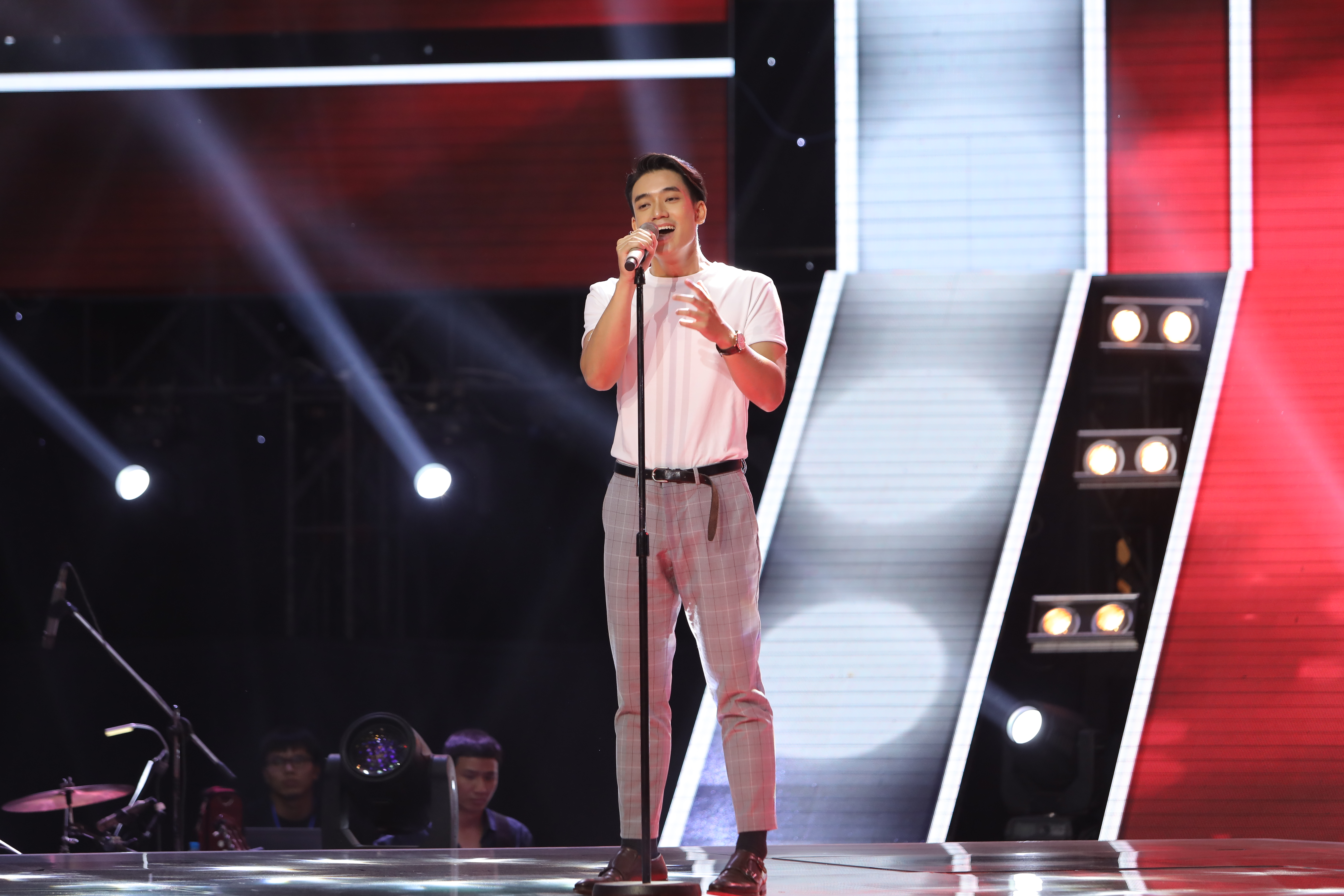 Sam vs Sim: Khi các hotboy The Voice 'kể xấu' nhau! (P2) Ảnh 6