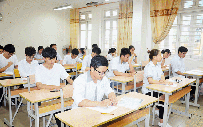 Trước ngày thi THPT quốc gia, sĩ tử nằm lòng ngay danh sách những thứ được phép mang vào phòng thi Ảnh 2