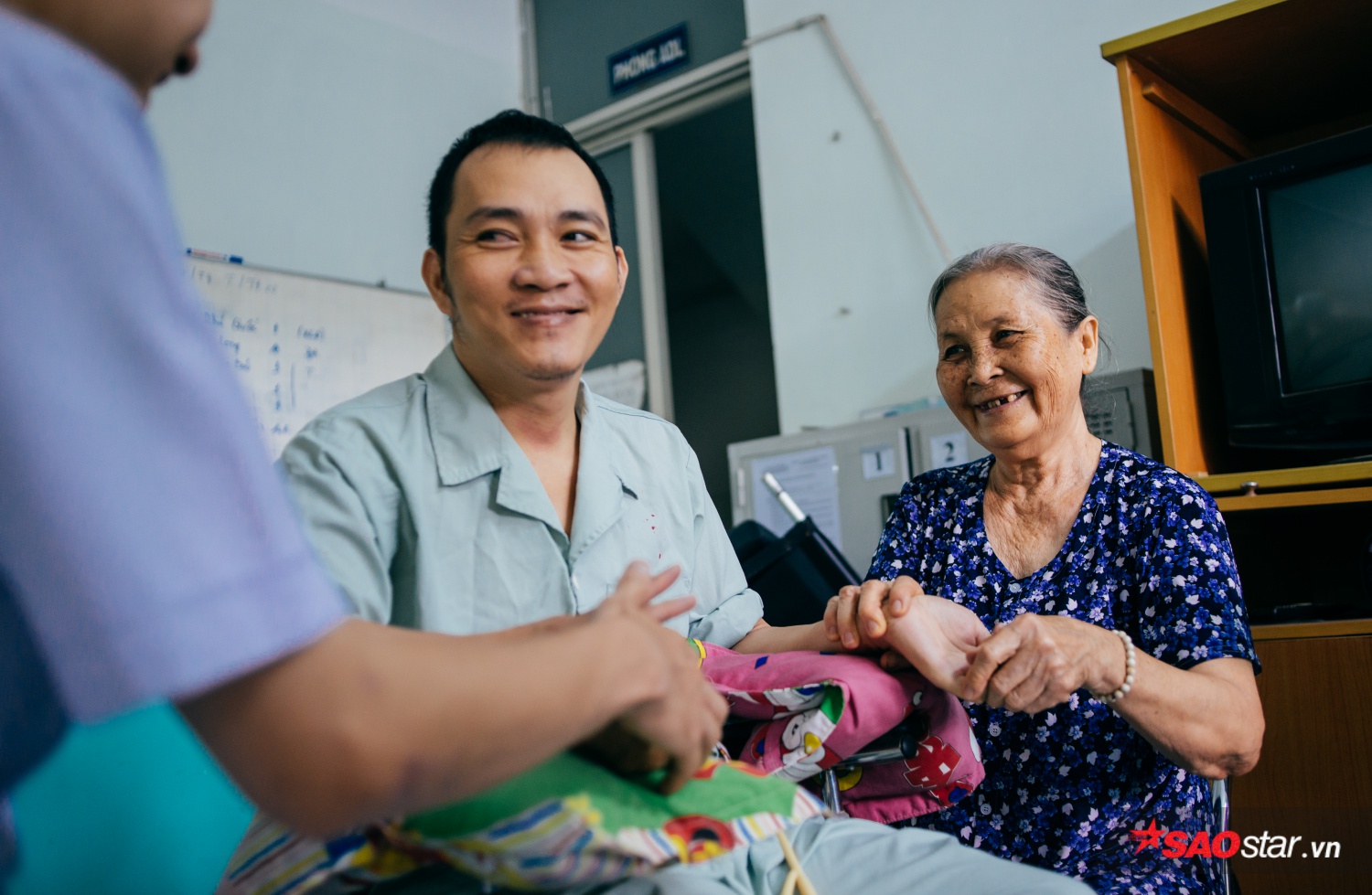 Chuyện má Năm hơn nửa đời nuôi người dưng ở Sài Gòn: 'Mai mốt Năm có chết thì cũng mong thằng Hóa được sống tiếp phần má' Ảnh 14